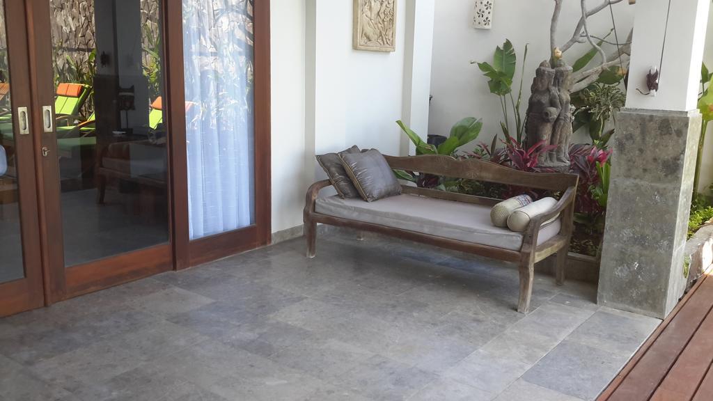 Amed Beach Villa Exterior photo