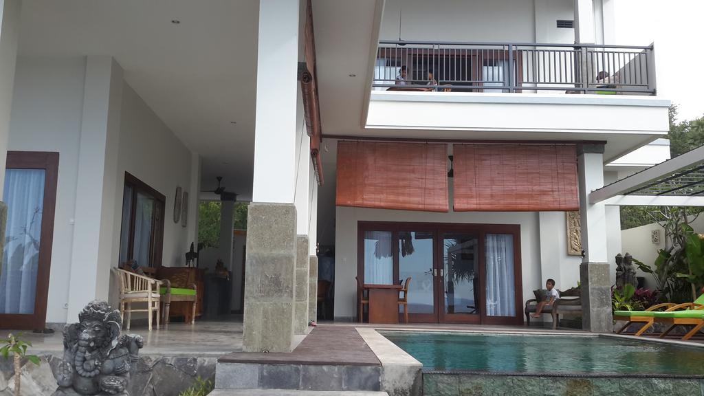 Amed Beach Villa Exterior photo