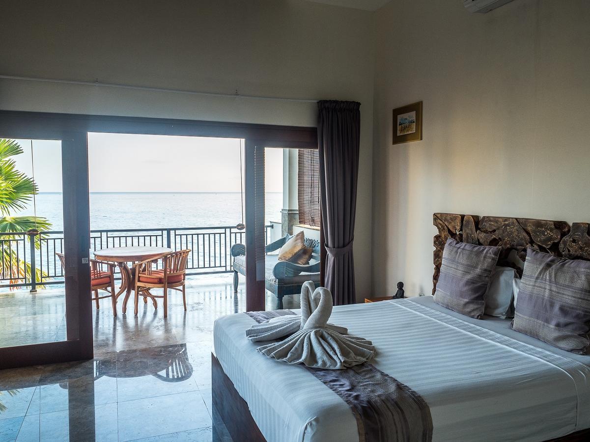 Amed Beach Villa Exterior photo