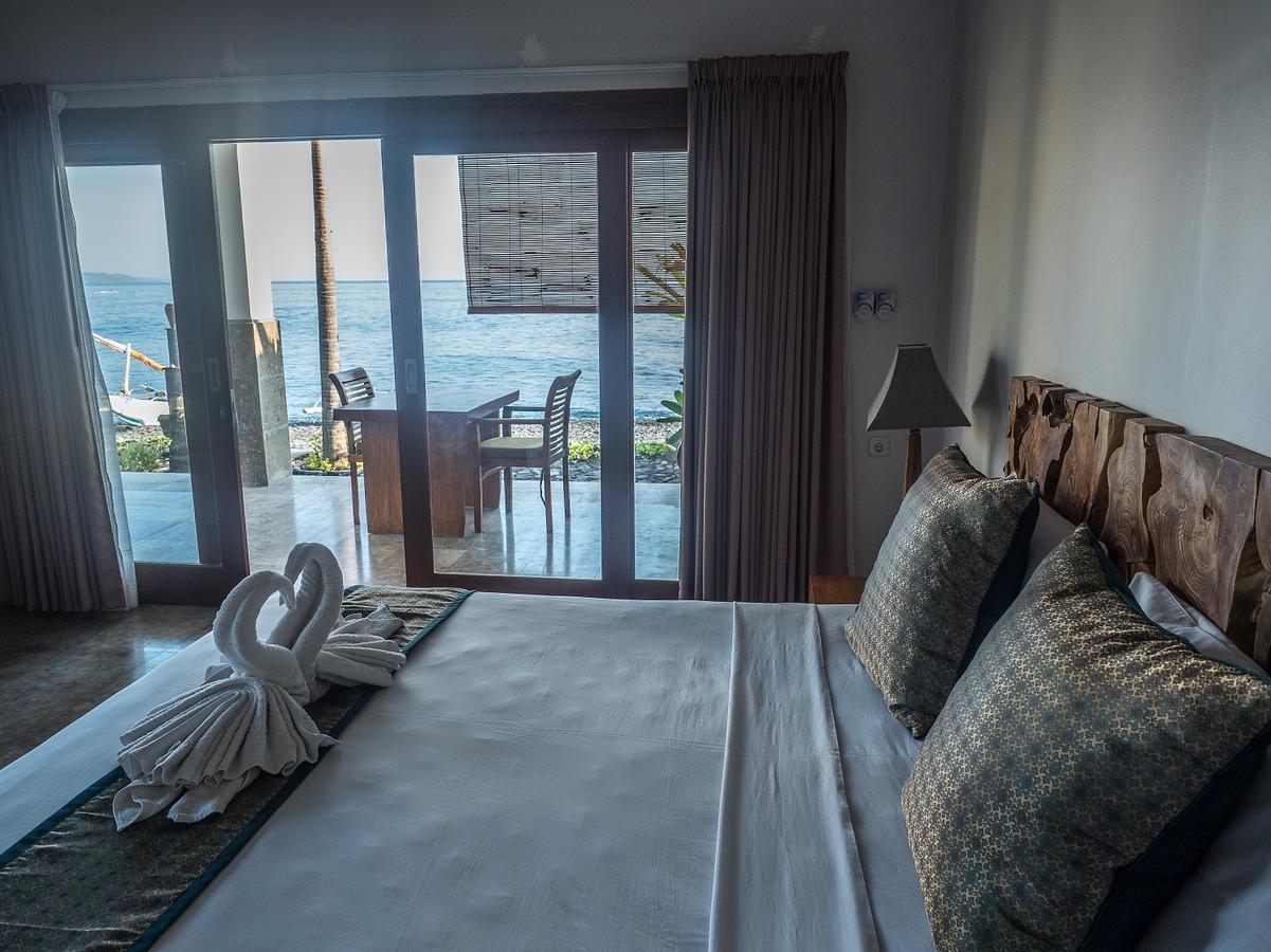 Amed Beach Villa Exterior photo