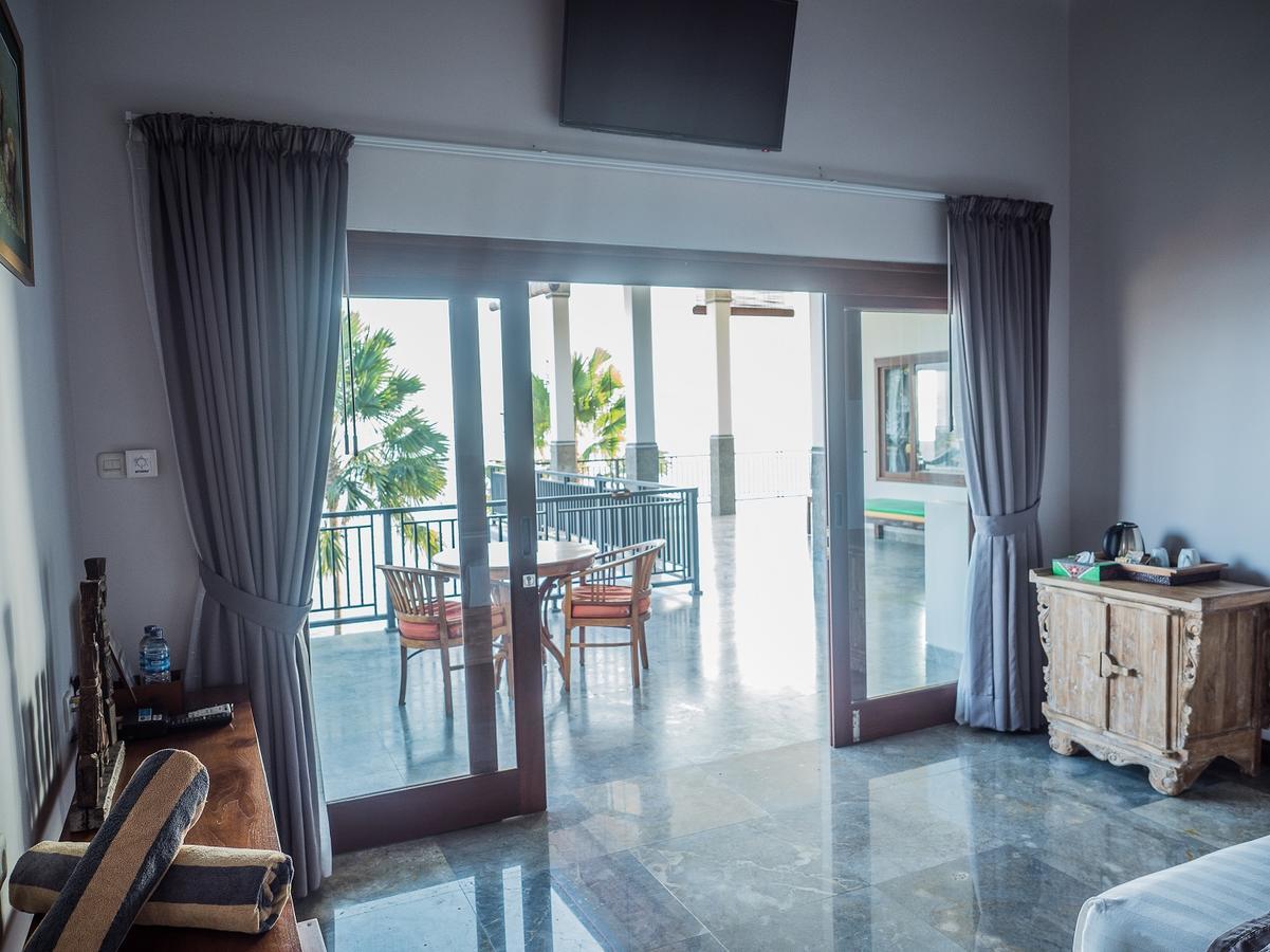 Amed Beach Villa Exterior photo