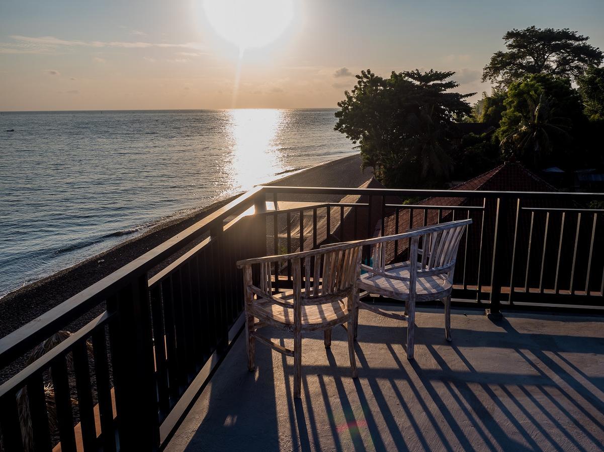 Amed Beach Villa Exterior photo