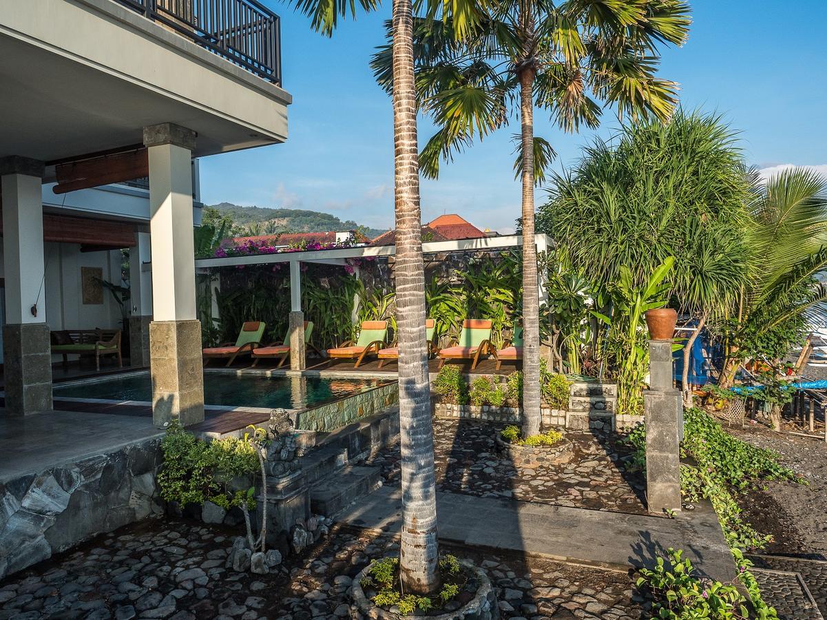 Amed Beach Villa Exterior photo