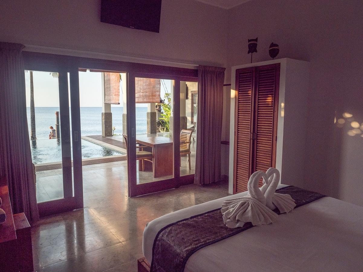 Amed Beach Villa Exterior photo
